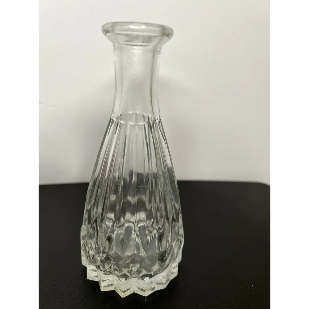 2 Wedding Party Supplies Hydroponic Glass Flower Vase  Embossed Decorative Plant